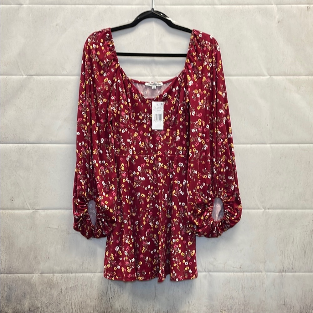 Stilletto’s, Burgundy Mini Floral Dress with Ballon Sleeves and Pockets (M)